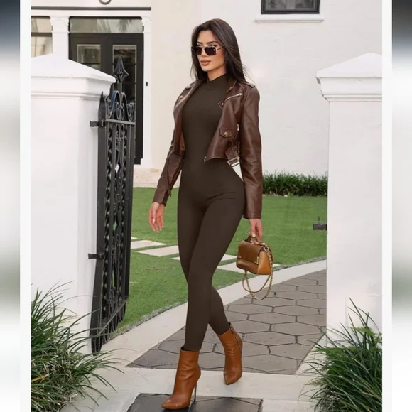 OQQ Sleeveless Brown Jumpsuit - Picture 3 of 8